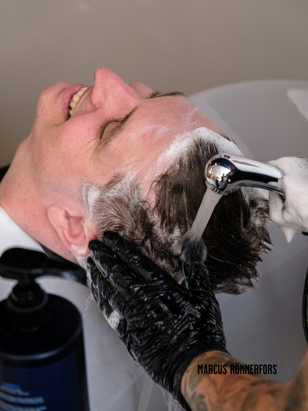 Skarp Skäggtrimning i Helsingborg - Perfektion för Ditt Skägg hos Dyson Barbering